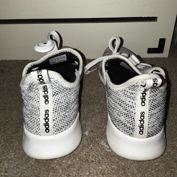 Adidas Cloudfoam Black and White Shoes - Picture 2 of 4